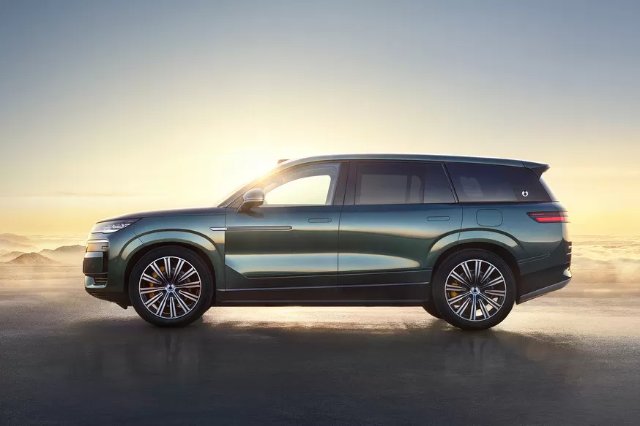 Denza N9: новый флагманский кроссовер от BYD Denza N9: новый флагманский кроссовер от BYD